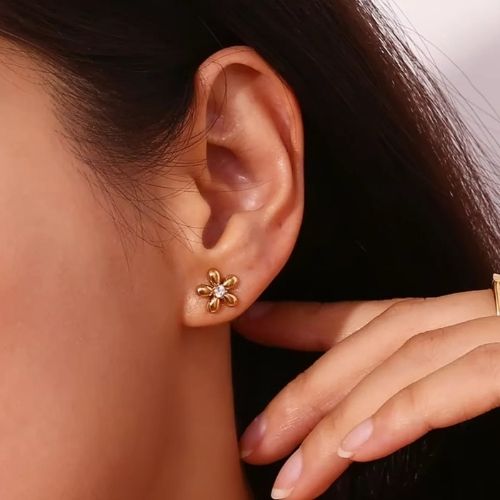 Daisy| Flower Earrings GIVINY