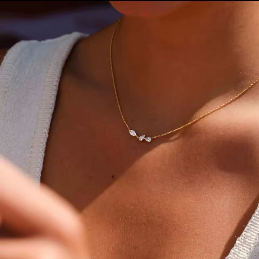 Fras | Fine Glossy Zircon Necklace GIVINY