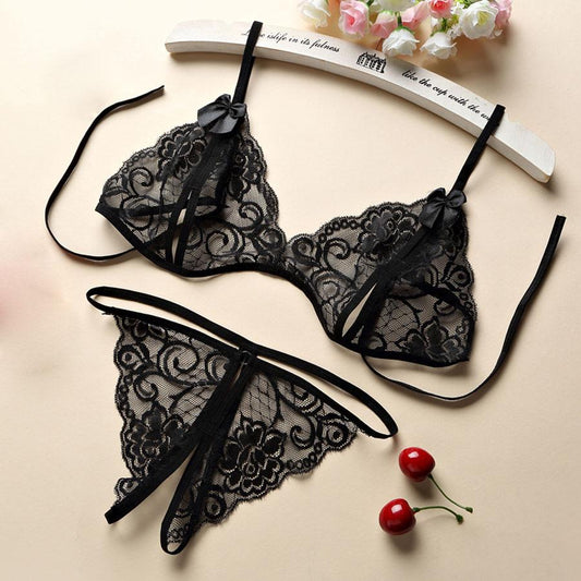 Ophelia Velvet & Mesh Underwear Set - Bold & Sensual Charm