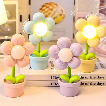 BloomLite Petite Flower Lamp