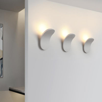 Lumo Modern Wall Sconce – Minimal Elegance for Every Space