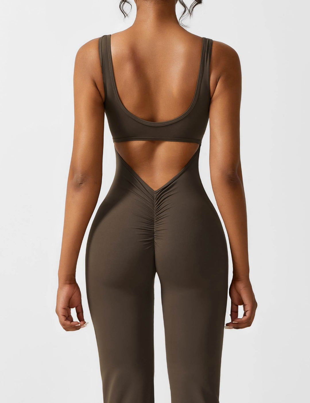 LIVIA – Flared Open-Back Jumpsuit with Scrunch Butt