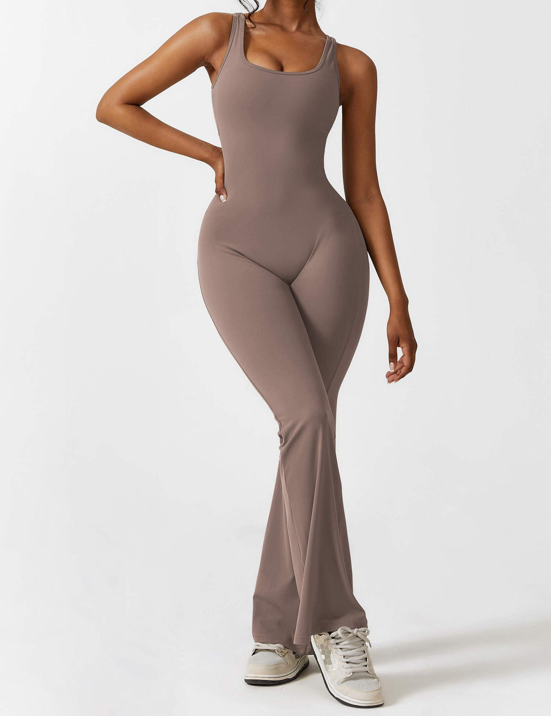 LIVIA – Flared Open-Back Jumpsuit with Scrunch Butt