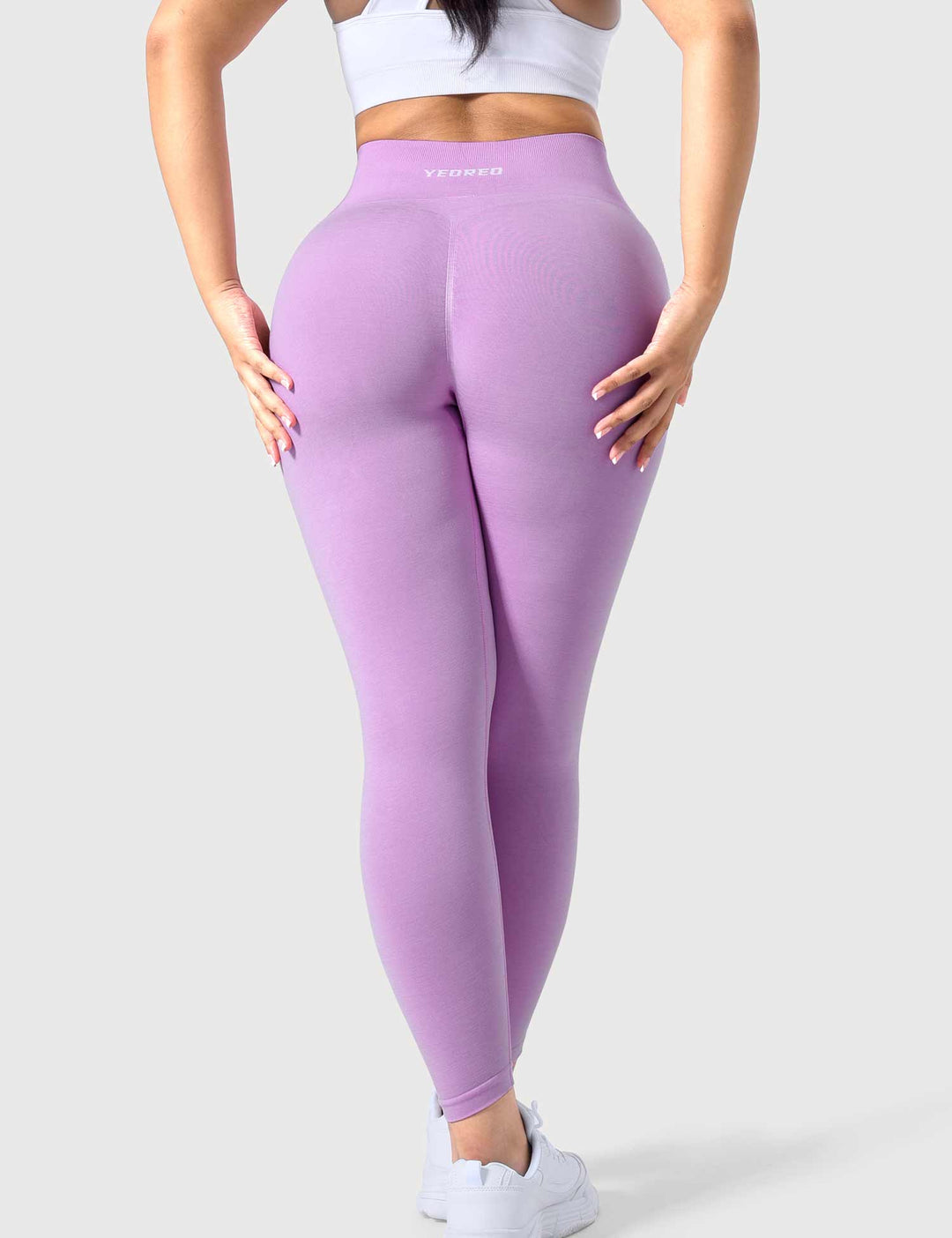 Amplify Seamless Leggings – Scrunch Butt-Lifting Design with Thigh Contouring