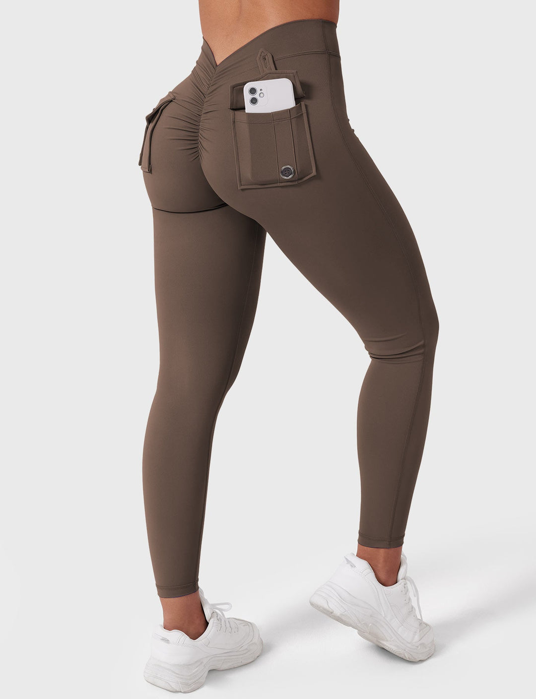 V-BACK CARGO - High-Waisted Scrunch Butt Cargo Leggings