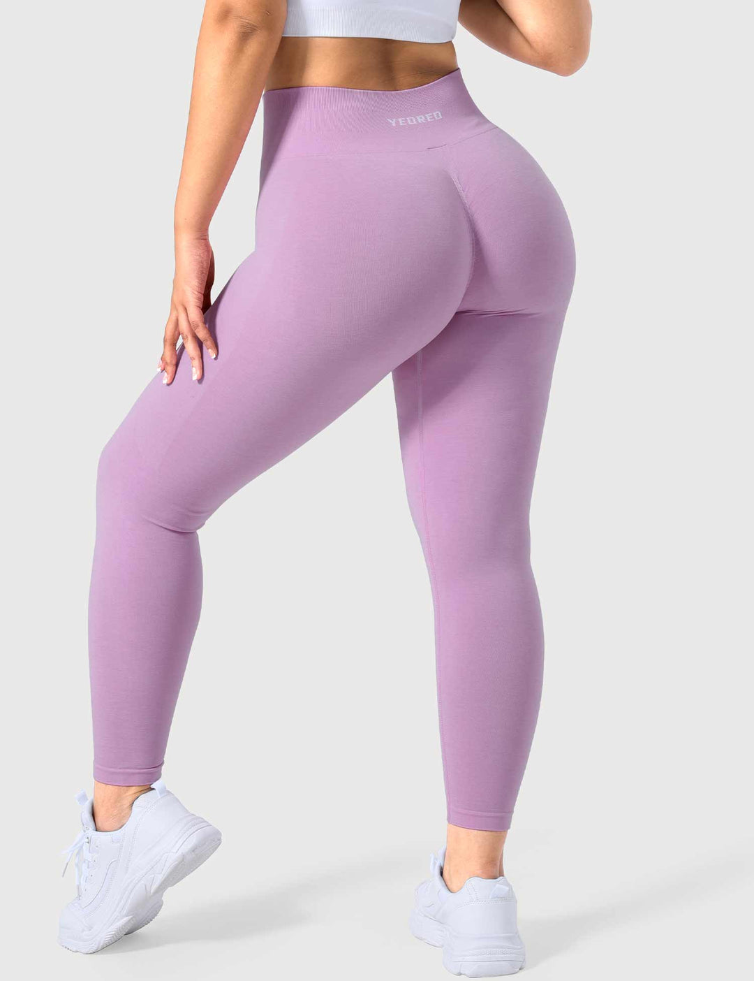 Amplify Seamless Leggings – Scrunch Butt-Lifting Design with Thigh Contouring