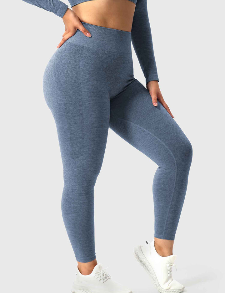 Amplify Seamless Leggings – Scrunch Butt-Lifting Design with Thigh Contouring